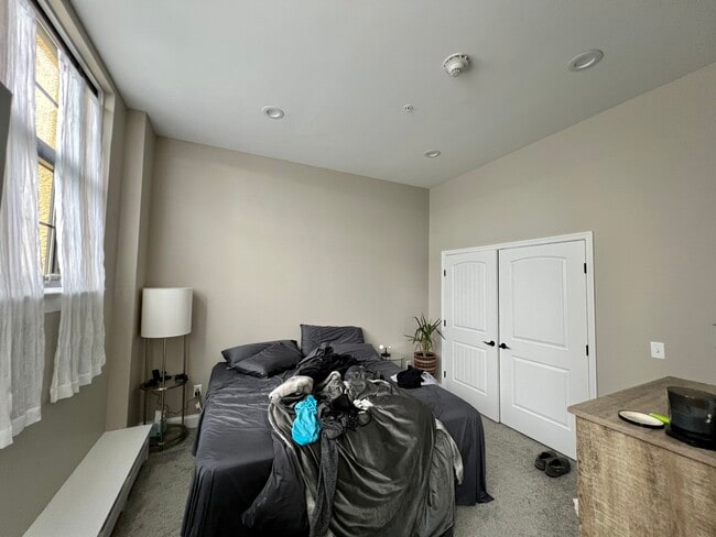 Building Photo - 409 Lackawanna Ave