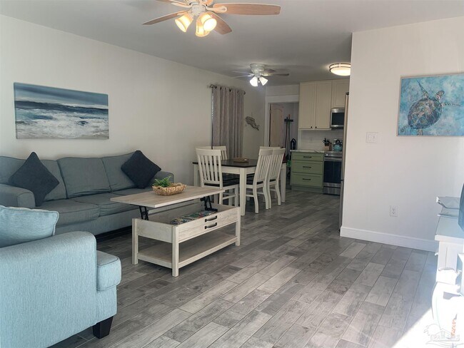 Foto del edificio - 2864 Villa Woods Cir