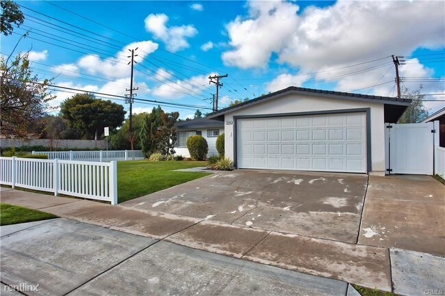 Building Photo - 3 br, 2 bath House - 3201 Washington Ave