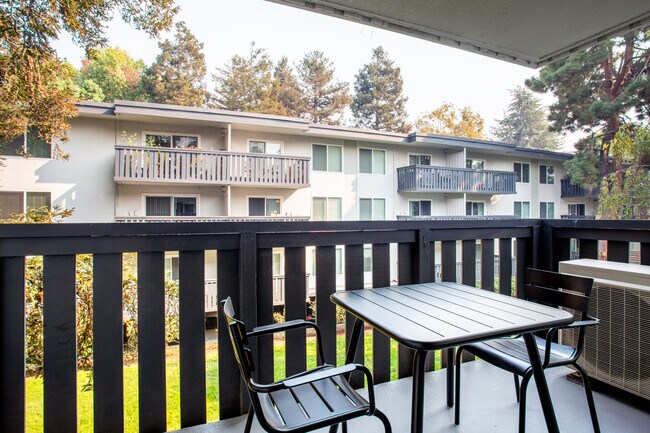 Foto del edificio - 655 S Fair Oaks Ave