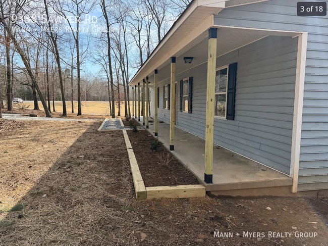 Building Photo - 9338 Sawyer Rd