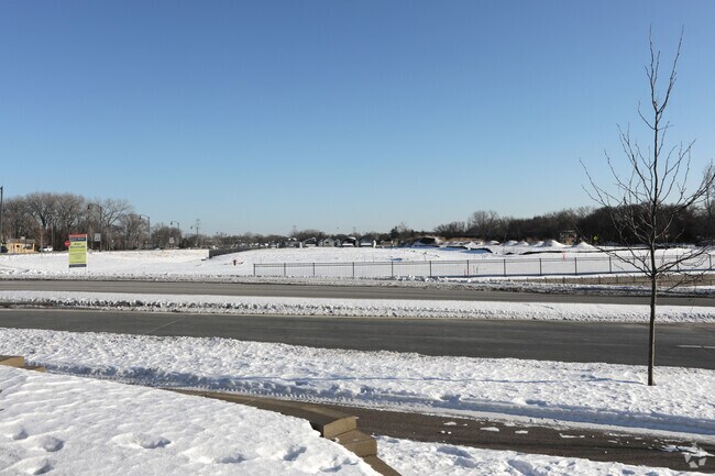 2/4/22 Demolished - 9864 E River Rd NW