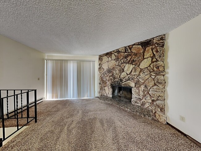 Foto del edificio - 13304 E 10th Ave