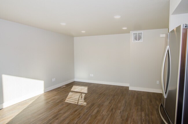 Foto del edificio - 922 N Garfield Ave