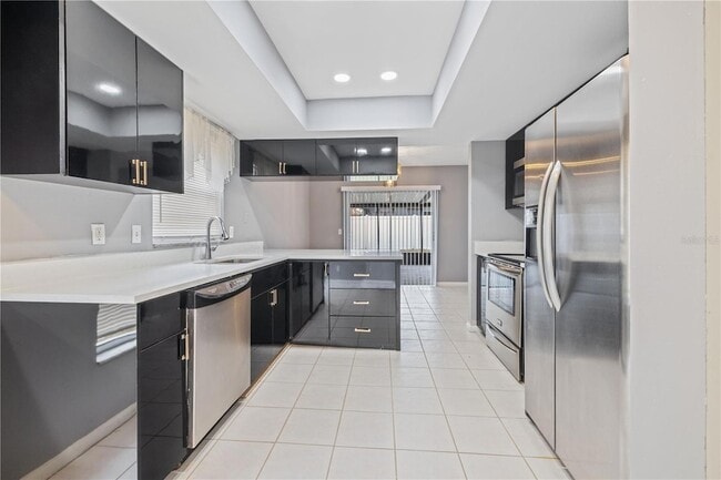 Foto del edificio - 8312 Clermont St