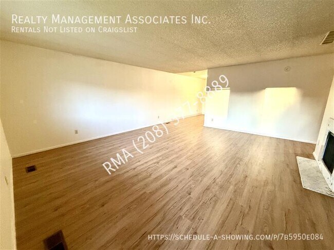 Foto del edificio - 1617 S Michigan Ave