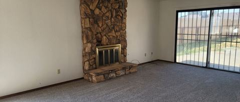 Building Photo - 161 N Silver Maple Way