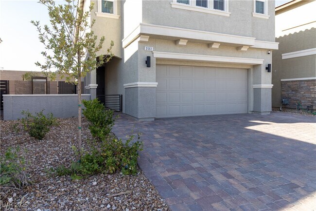 Building Photo - 3561 Dimora St