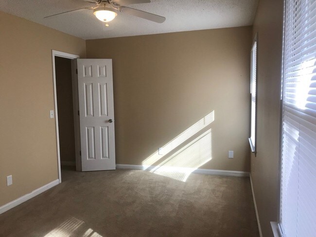 1320 Race Track Rd Sumter Sc 29153 House For Rent In Sumter