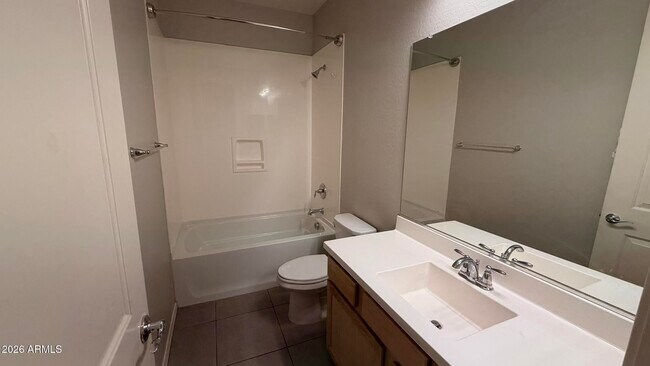 Foto del edificio - 41320 W Palmyra Ln