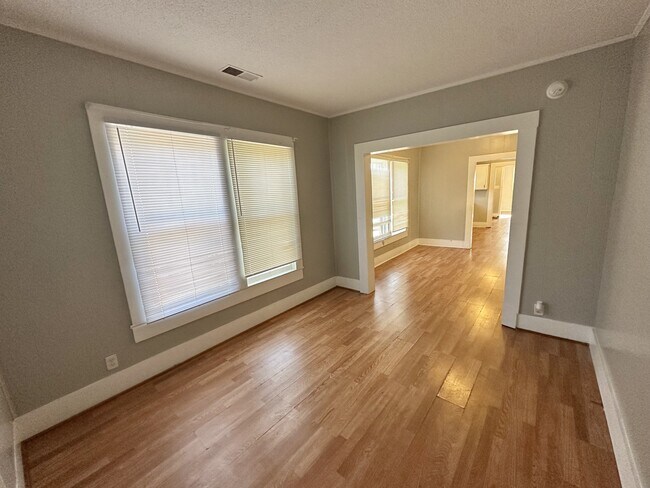 Foto del edificio - 1307 3rd Ave N