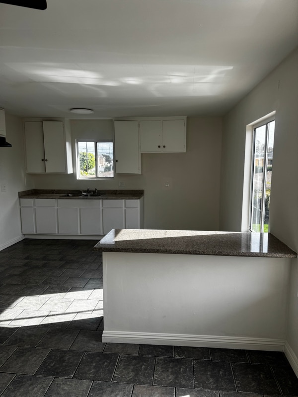 Building Photo - 9506 Ramona St