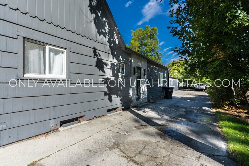 Foto del edificio - 545 E 200 N