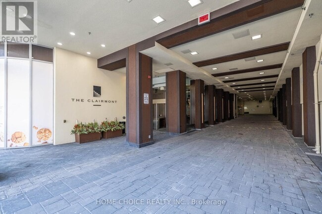 Photo du bâtiment - 1430 Yonge St