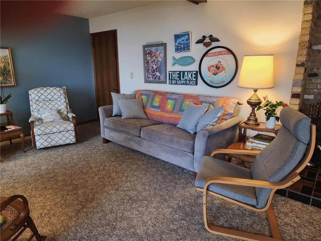 Foto del edificio - 8405 N Shore Dr