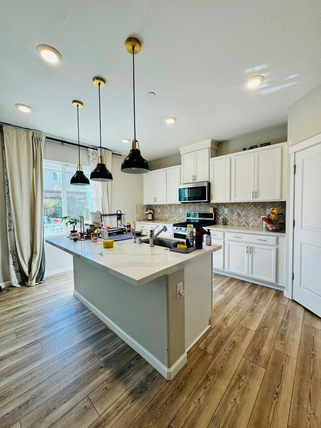 Foto del edificio - 5336 Hames Valley Ln
