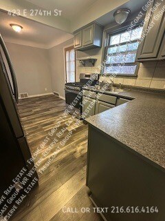 Foto del edificio - 423 E 274th St