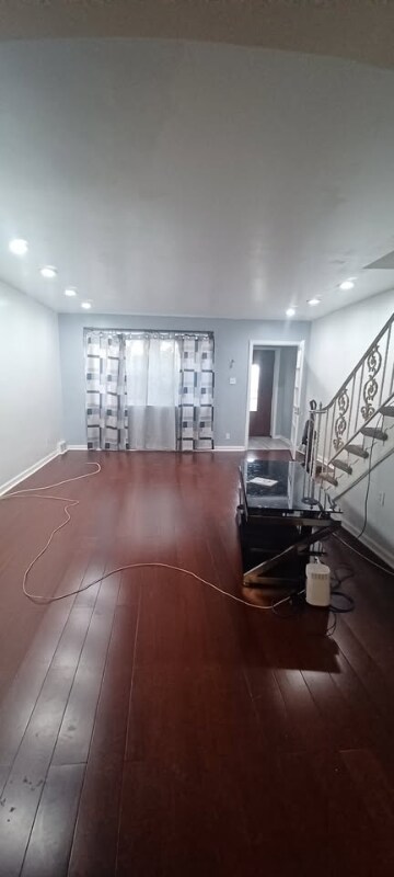 Foto principal - 1549 Levick St