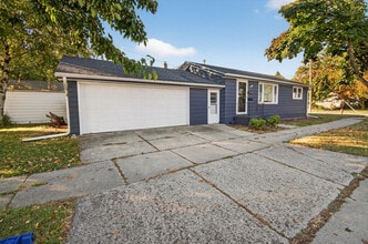 Building Photo - 3603 21st Ave