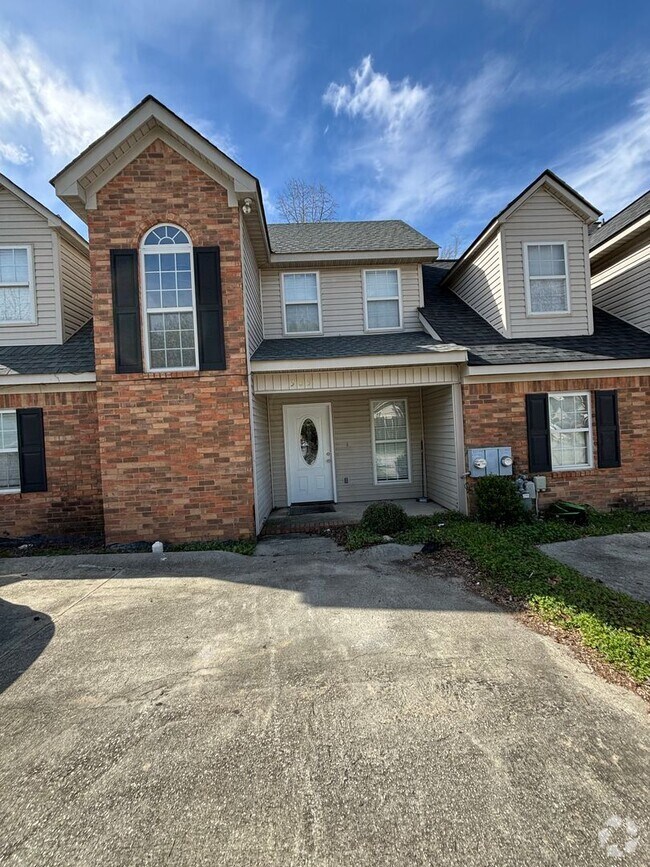 Sylvester Heights Pet Friendly Apartments for Rent Grovetown, GA 1