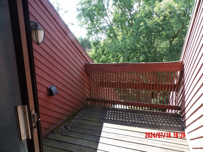 Building Photo - 1561 Treetop Trail