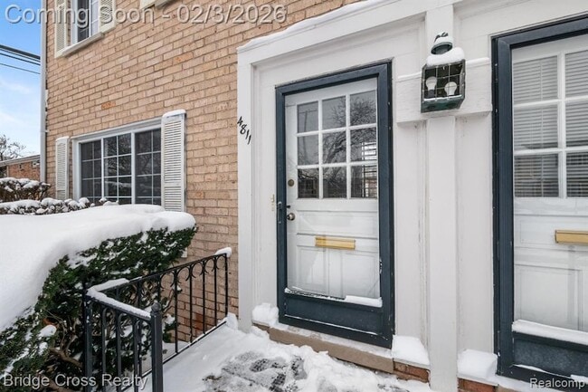 Building Photo - 4811 Mansfield Ave