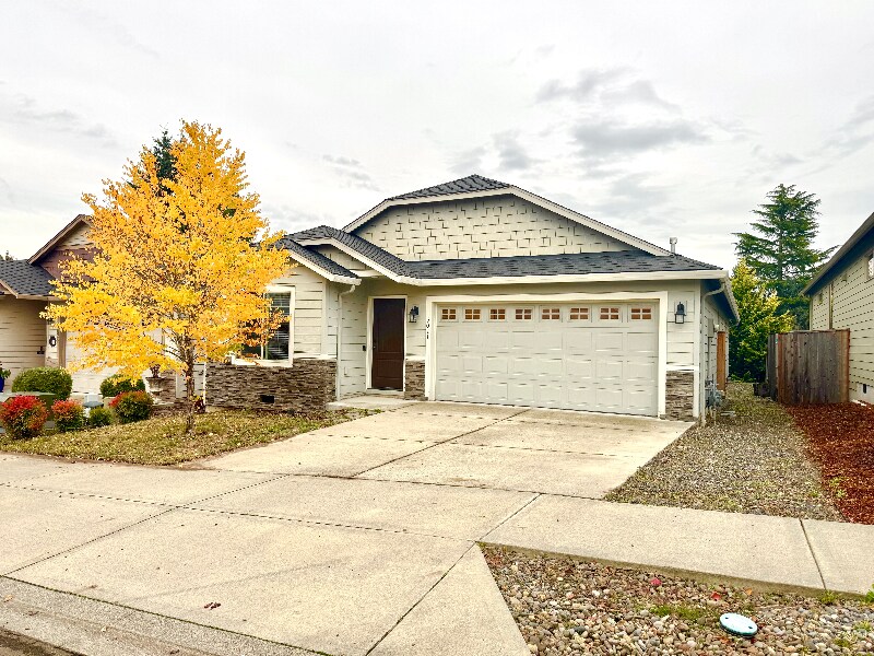 Foto principal - 5021 NE 29th Ave