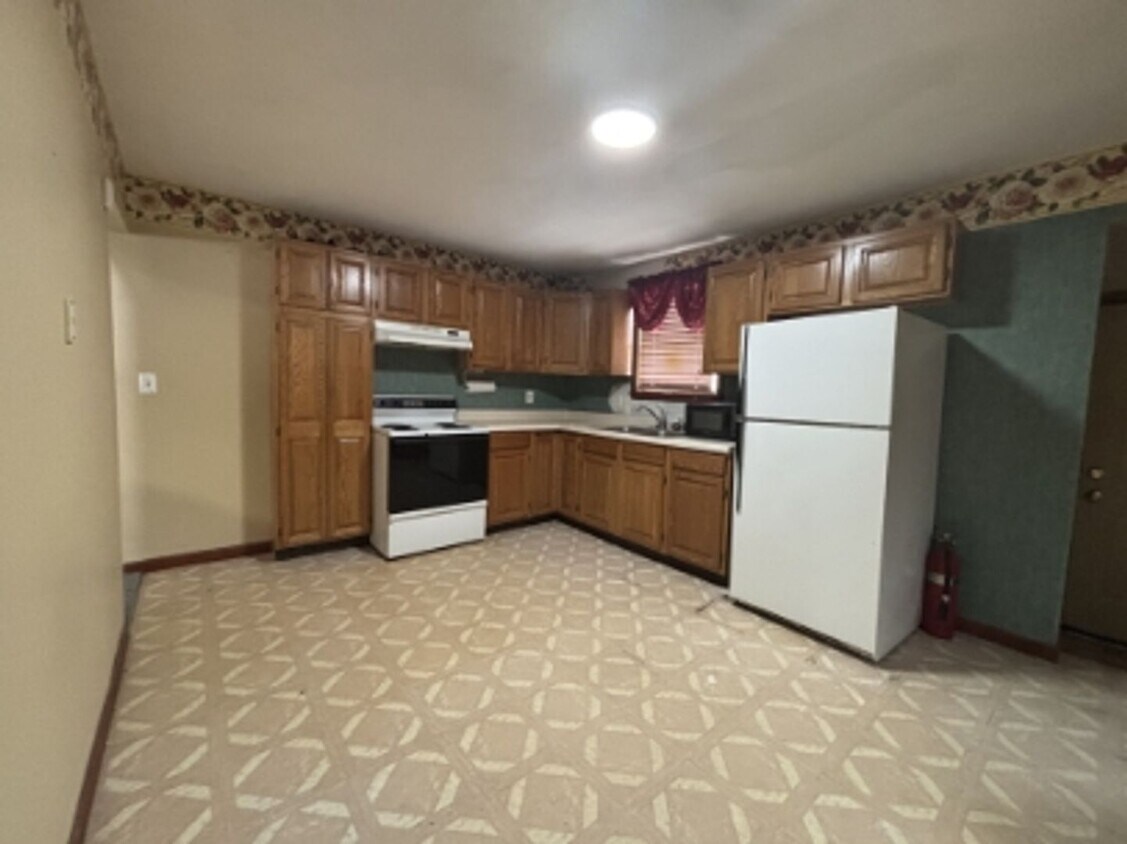 2 bed/1 bath townhome 15025 - 2 bed/1 bath townhome 15025