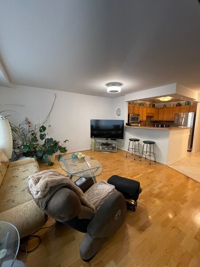 Foto del edificio - 211 E Ohio St