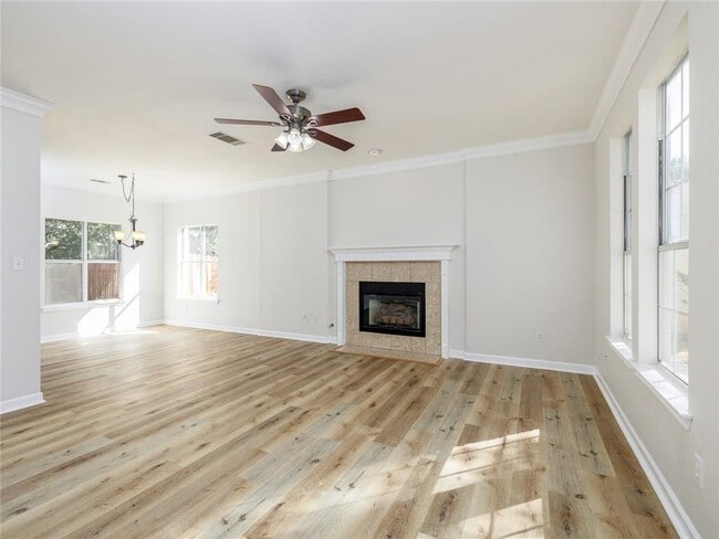 Building Photo - 1716 Ramona Cir