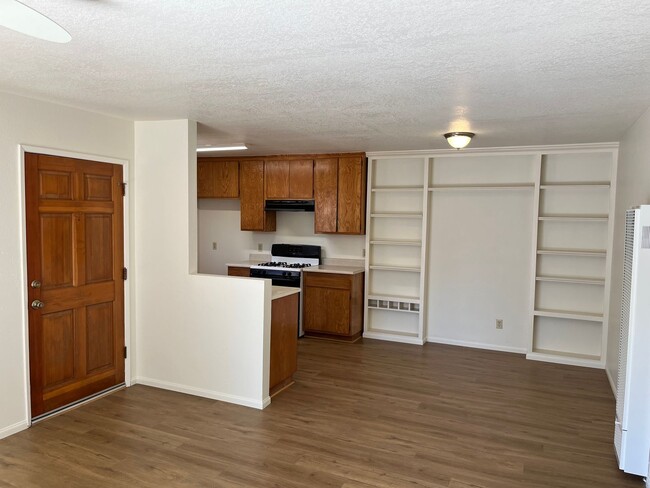 Building Photo - 3450 Santa Maria Way