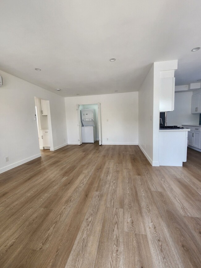 Photo - 2336 34th St Apartment