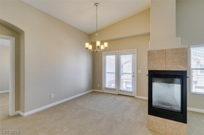 Foto del edificio - 8817 Tom Noon Ave