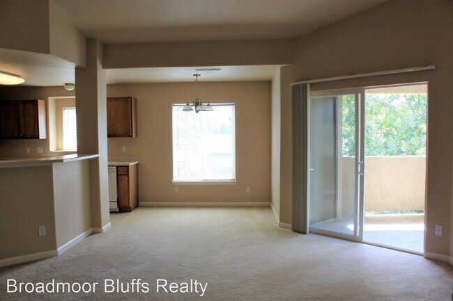 Foto del edificio - 7045 Ash Creek Heights