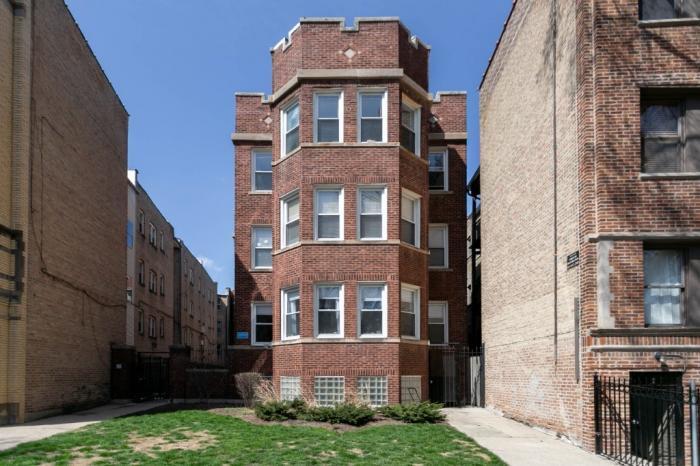 Primary Photo - 1 bedroom in CHICAGO IL 60626