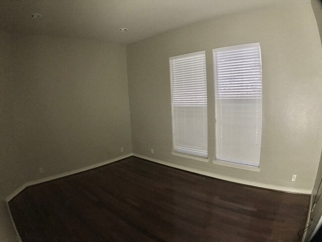 Foto del edificio - 2703 San Diego