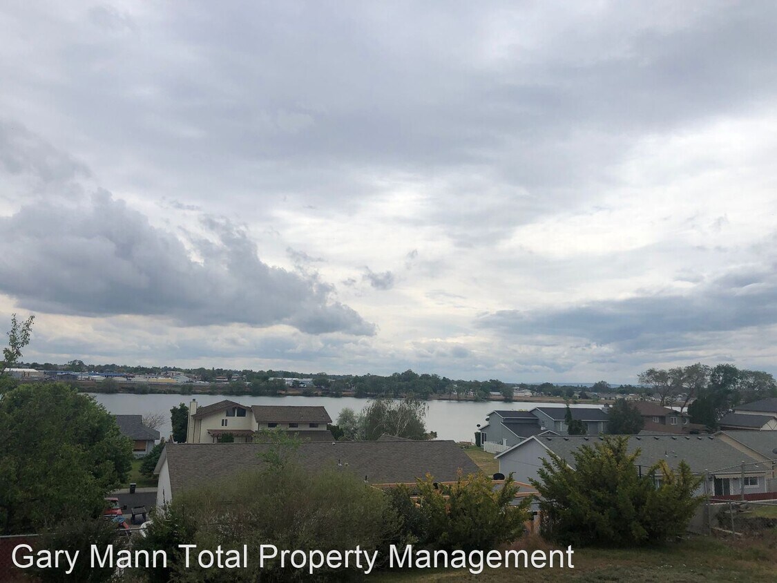 Foto del edificio - 4 br, 2.5 bath House - 1021 Windrose