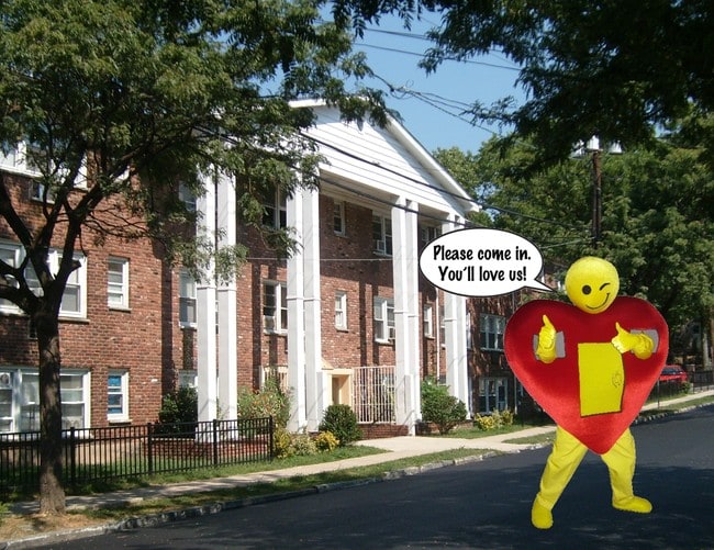 Building Photo - Nyendak Apartments Building Photo - Nyendak Apartments