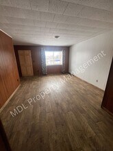 Building Photo - 201 Old Kawkawlin Rd