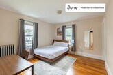 Foto principal - Private bedroom in 5 bed/2 bath Home