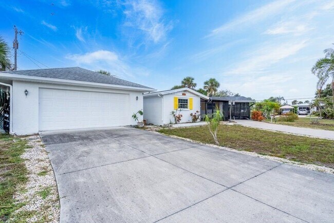 Foto del edificio - 456 Sandlewood Dr