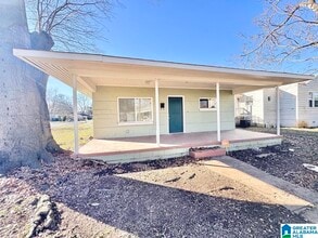 Building Photo - 5624 Avenue Q