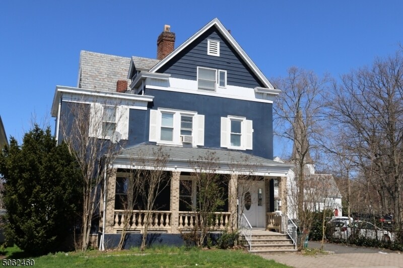 17 Rector St, Millburn, NJ 07041 Room for Rent in Millburn, NJ