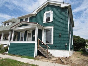 Building Photo - 663 Locust St