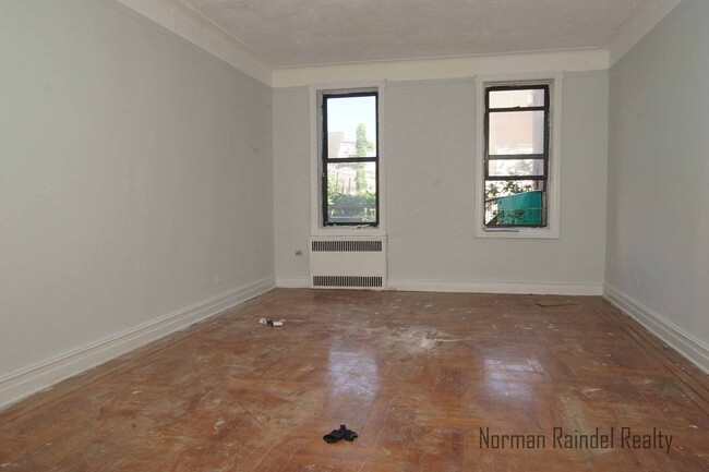 Building Photo - 8223 Bay Pkwy