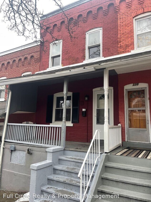 Primary Photo - 4 br, 1 bath House - 323 State Street OHEWST