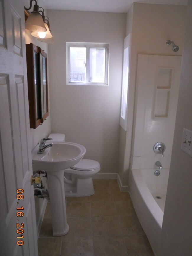 Photo - Woodlawn Apartment