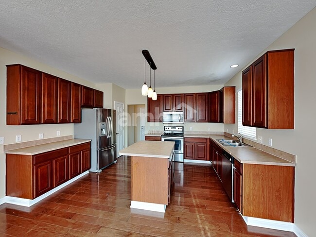 Building Photo - 7200 Winterbek Ave