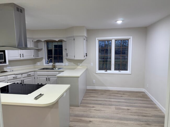 Foto del edificio - 5500 Vagabond Ln N