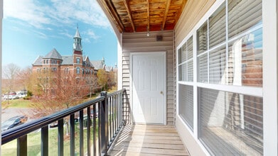 Interior Photo - Bradlee Danvers